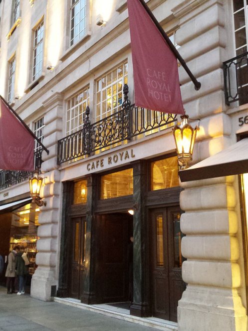 artmacabre-20141014-02