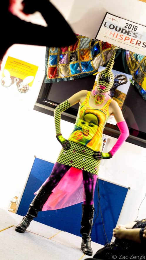 erm-06-catwalk-02-delphine